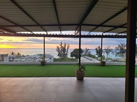 Natural landscape, View (from property/room), Balcony/Terrace, Sea view, Sunset