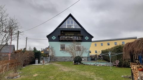 Property building, Spring