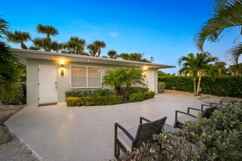 Boutique Vacation Rental Complex at Beach Apartment hotel in Cape Canaveral