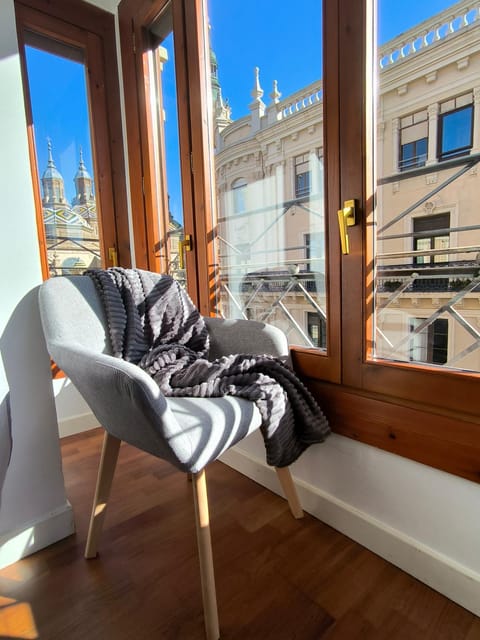 Balcony/Terrace, City view, Landmark view