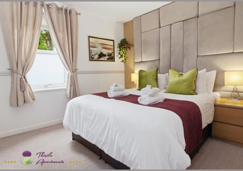Bed, TV and multimedia, Bedroom, wardrobe