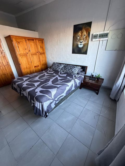 Lion's Cave 3 Apartment in Western Cape
