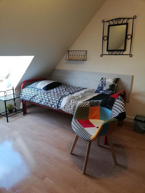 CHAMBRE STUDIO avec KICHENETTE SOLEIL DE NACRE Apartment in Normandy