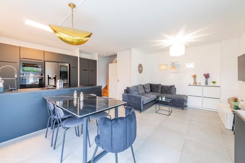 TV and multimedia, Living room, kitchen