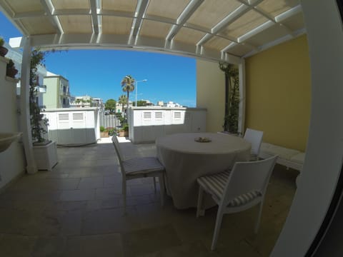 View (from property/room), Balcony/Terrace
