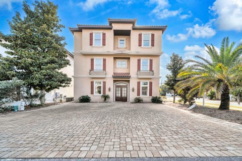 Property building, Day