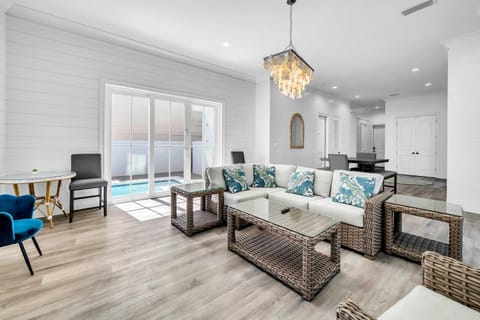 Azul Atlantica House in Destin