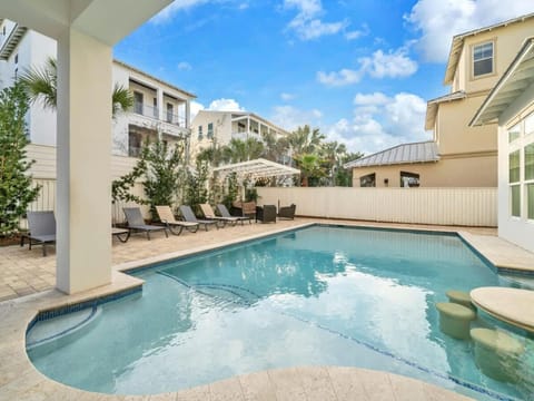 Born to Sun House in Miramar Beach