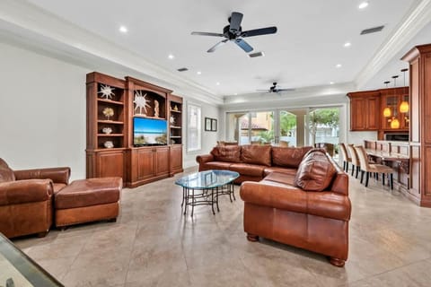 Venetian Palace House in Miramar Beach