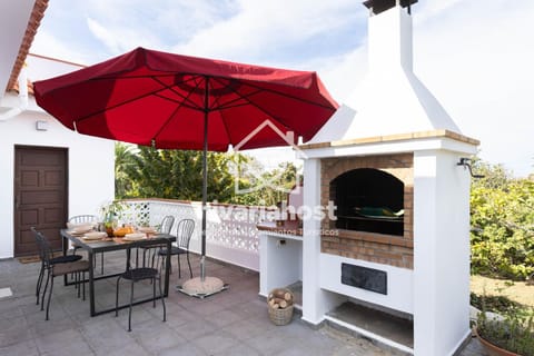 BBQ facilities, Balcony/Terrace, Dining area