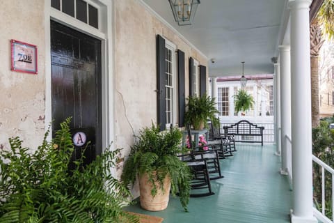 Casa Zoe House in Charleston