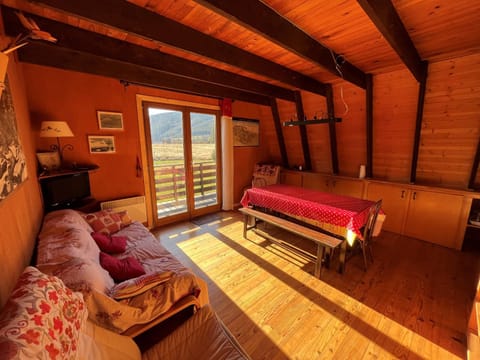 Chalet atypique de charme - 6 pers., garage - FR-1-761-33 Chalet in Lans-en-Vercors