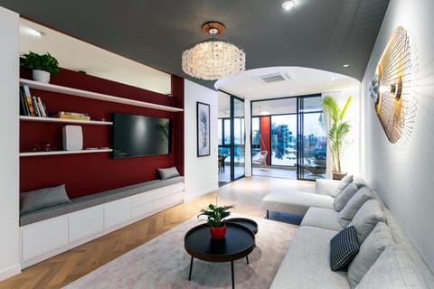 TV and multimedia, Living room, Seating area