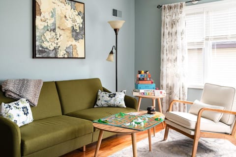 French Island Whot Tub, Kayak, Lake View, Ev House in La Crosse