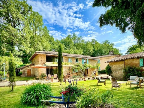 Property building, Garden, Balcony/Terrace, Breakfast