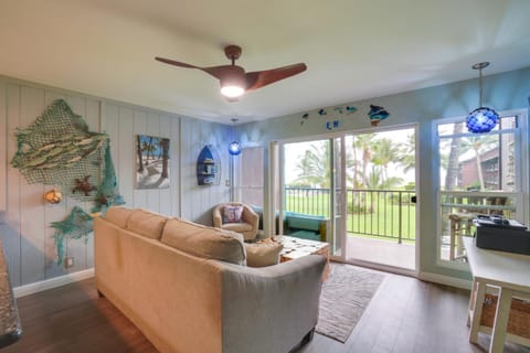 Coastal Kaunakakai Condo with Ocean-View Balcony! Apartment in Kaunakakai