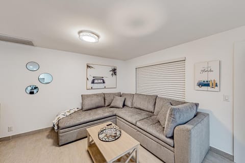 Sunset's Rest Apartment in Singer Island