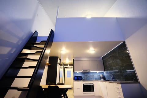 Communal lounge/ TV room, Living room, Seating area