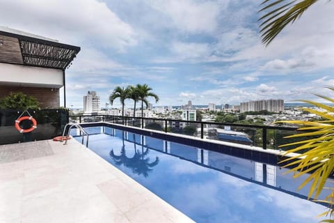 View (from property/room), Balcony/Terrace, City view, Swimming pool, Swimming pool