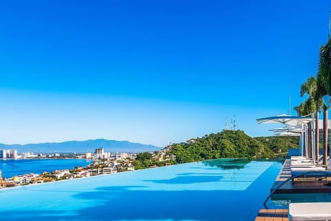 Pool view, Swimming pool, Swimming pool