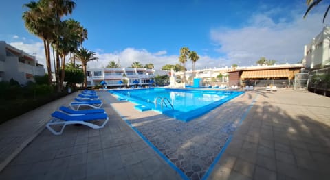 Natural landscape, Pool view, Swimming pool