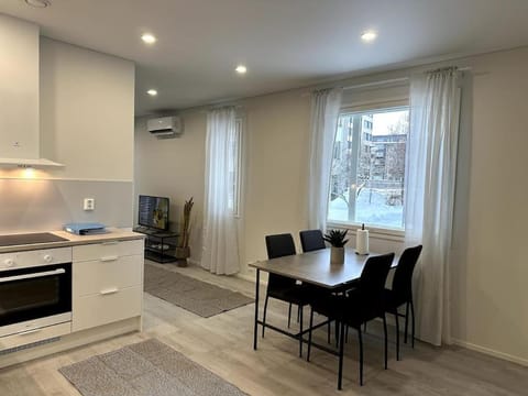 Kotimaailma Apartments #3 - viihtyisä kaksio keskustassa Apartment in Finland