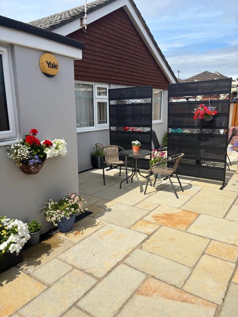 Payne’s Pad Vacation rental in Poole