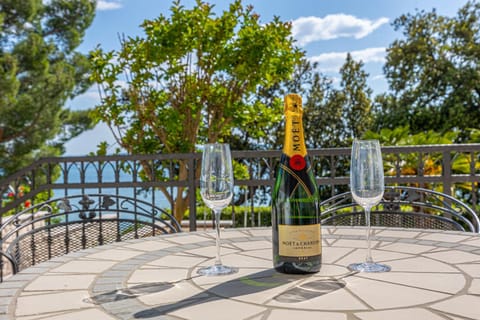 Villa Veronika Apartments Apartment in Crikvenica