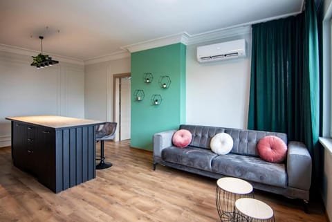 Jungle apartment in the center Apartment in Sofia