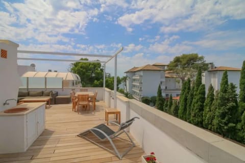 Balcony/Terrace, Dining area