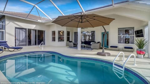 5BR Beach House - Private Pool - Beach Access Included House in Marco Island