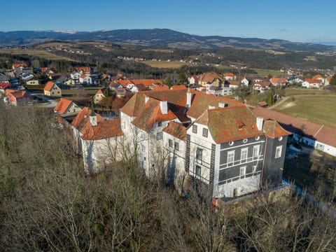 Property building, Bird's eye view