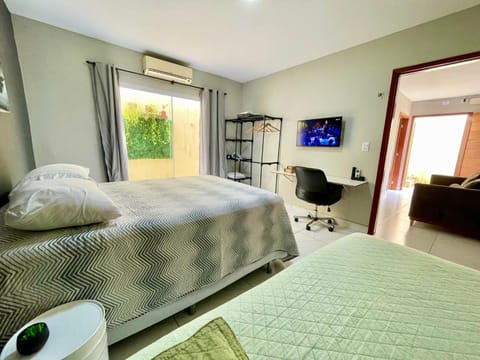 Bed, TV and multimedia, Balcony/Terrace, Photo of the whole room, Bedroom, flat iron, hair dryier, internet, wardrobe, air conditioner