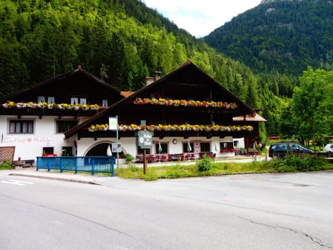 Gasthof zur Mühle Inn in Mittenwald