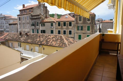 Day, Balcony/Terrace