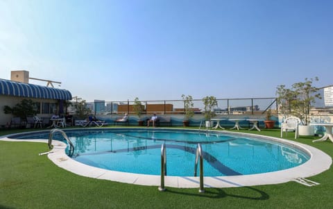 Pool view, Swimming pool