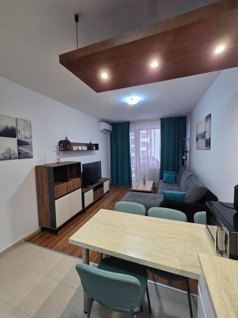 Апартамент В204 Belvedere Holiday Club Apartment in Blagoevgrad Province