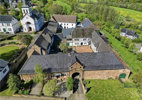 Property building, Bird's eye view
