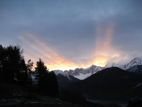 Winter, View (from property/room), On site, Sunrise