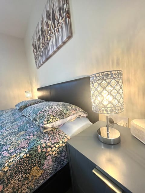 Cosy two bedrooms flat suitable for a short trip Apartment in Portsmouth