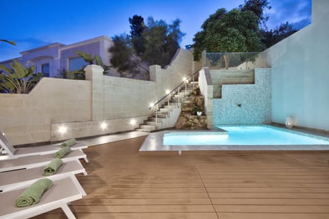 Pool view, Swimming pool