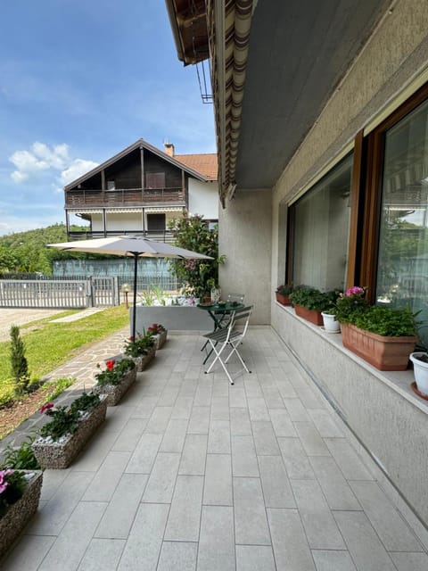 Property building, Spring, Garden, View (from property/room), Balcony/Terrace, Garden view