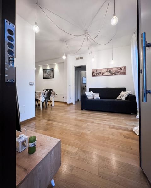 Facade/entrance, TV and multimedia, Living room, kitchen