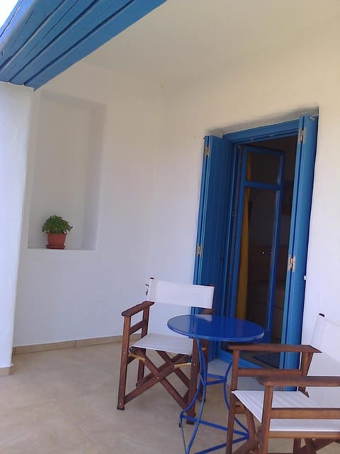 Epinio Apartment in Paros, Greece
