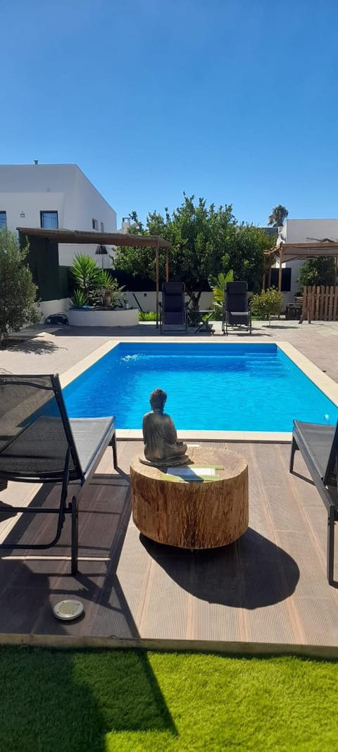 Balcony/Terrace, Swimming pool