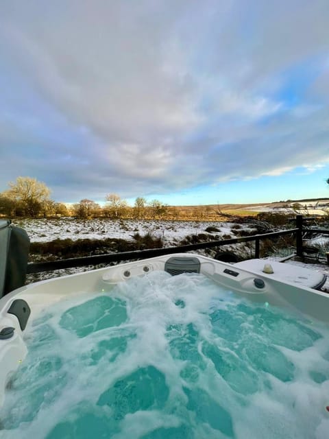 Speir dorcha cabin Cabin in County Donegal