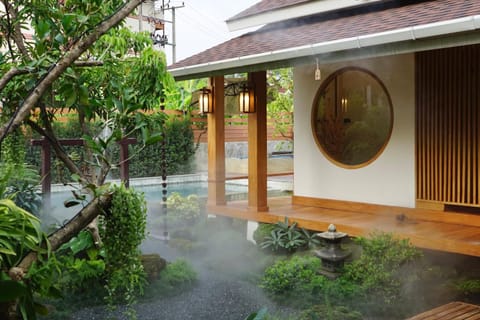 Property building, Garden, Garden view, Pool view, Swimming pool