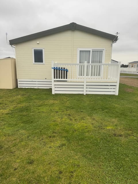 Aurora luxury beach lodge Campground/ 
RV Resort in Lossiemouth