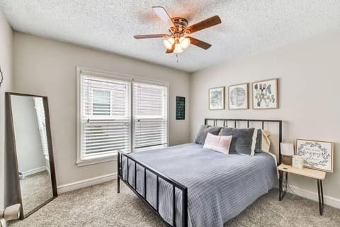 Pecan Hill House House in Waco