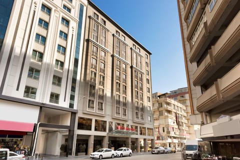 Property building, On site